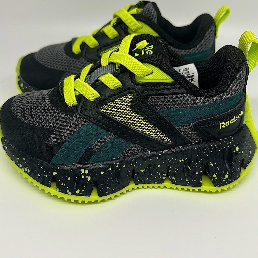 Reebok Boys Sneakers Size 5 Black/Neon Green Athletic Running Shoes - Picture 5 of 12